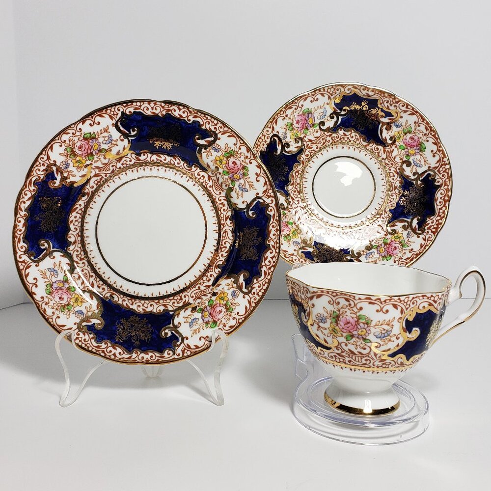 Vintage Salisbury English Bone China 3-piece Tea Trio Cobalt, Gold Trim